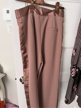 Satin-Trim Wide Leg Pants in Mauve